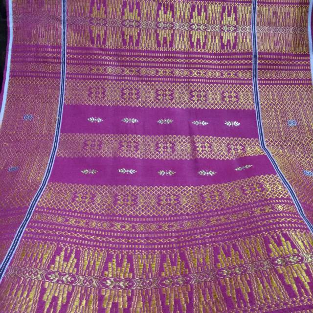 uis nipes semi sutra motif kecil