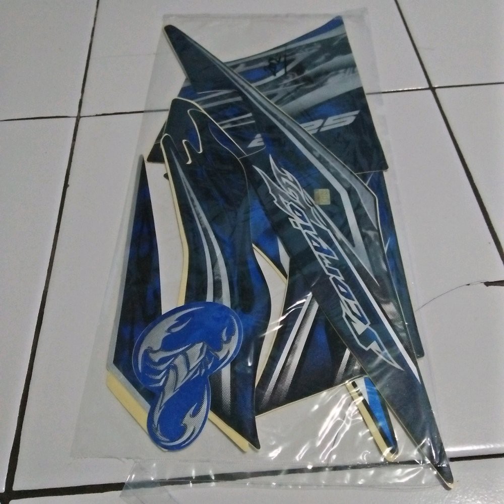 Stiker striping sticker yamaha New scorpio Z 2013 biru hitam