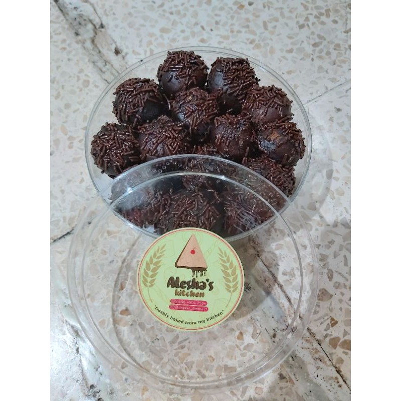 

chocoballcookies