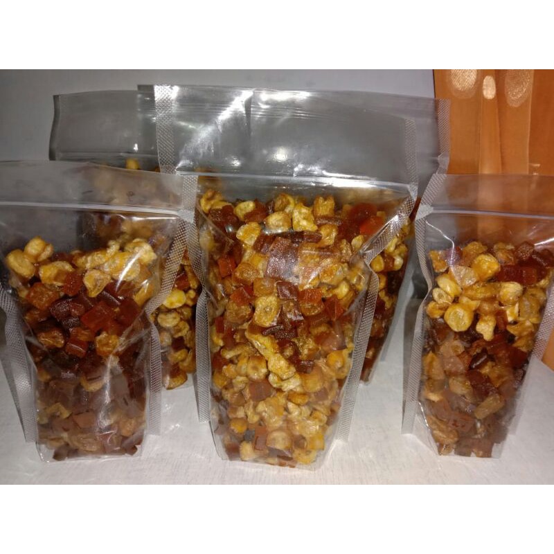 

Kerupuk Kulit Mentah / Jangek Mentah 250 gr