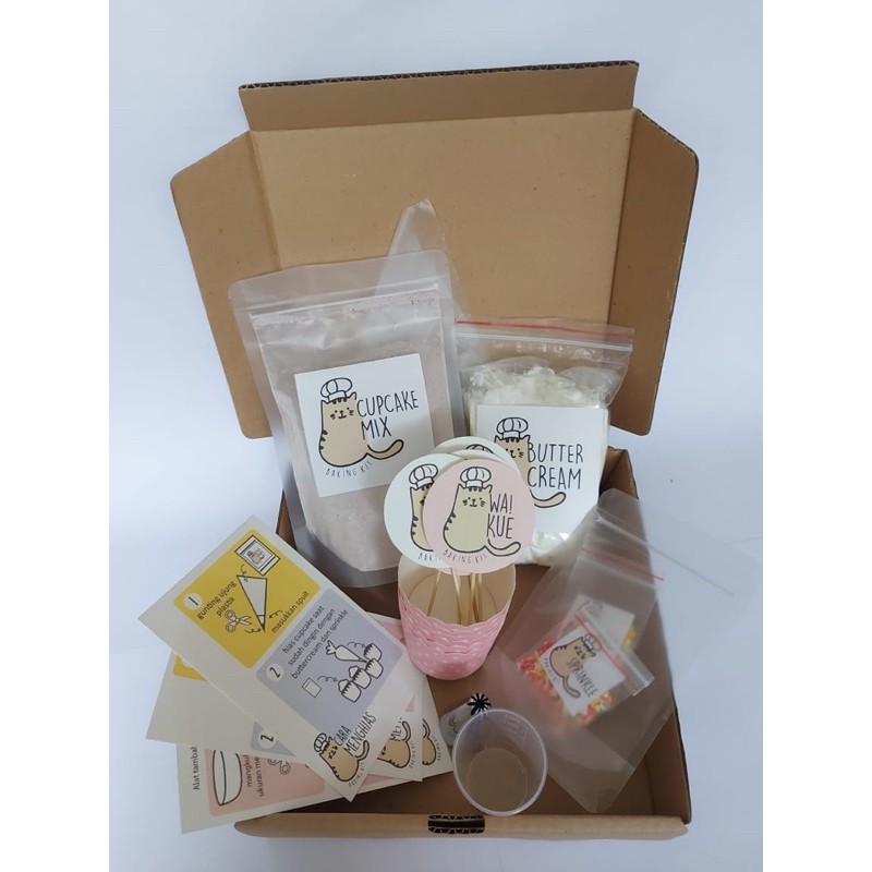 

Mainan edukasi aktifitas anak baking kit cupcake untuk anak anak