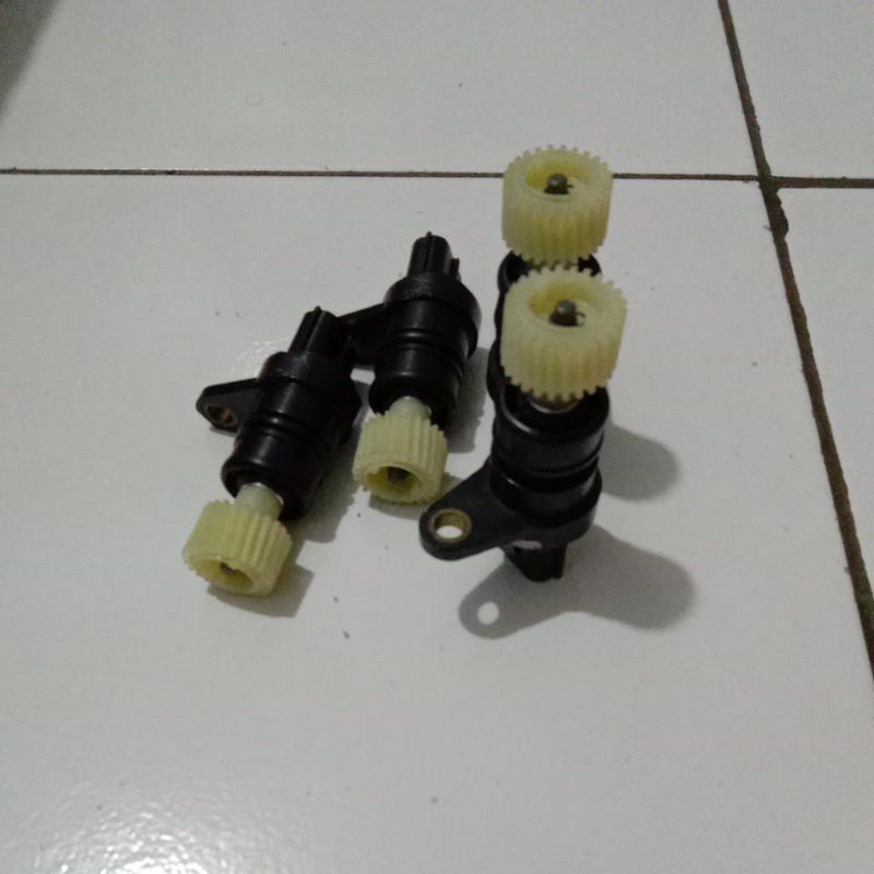 Sensor speedometer Avanza xenia
