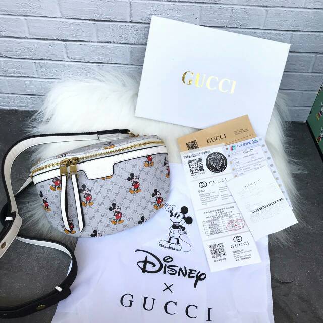 TAS SELEMPANG BUMBAG GUCCI MICKEY OVAL 
FREE BOX