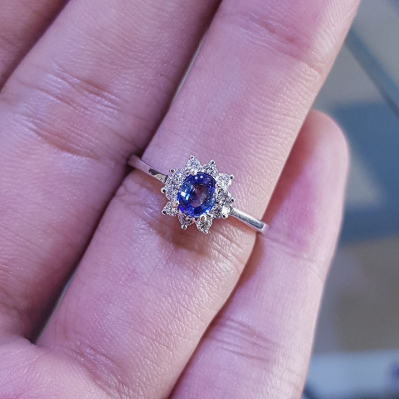 PROMO BERKAH cincin emas 40% berlian asli batu blue safir motif lady diana