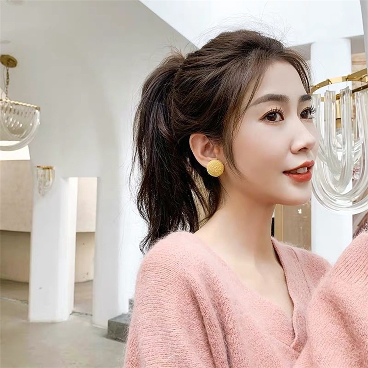 Retro Hong Kong gaya tombol permen stud anting-anting Baru elegan trendi Net merah 925 jarum perak a