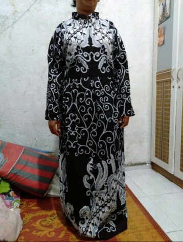 Promo Batik Couple Keluarga Sarimbit Sania Ruffle Batik Ori Ndoro Jowi Motif Ulir Putih