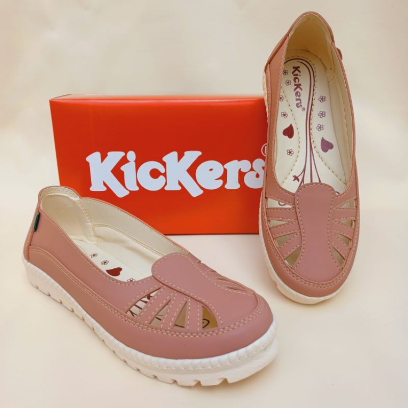Sepatu Wanita kickers Slip On kode Aulia 34. Tersedia size jumbo/bigsize