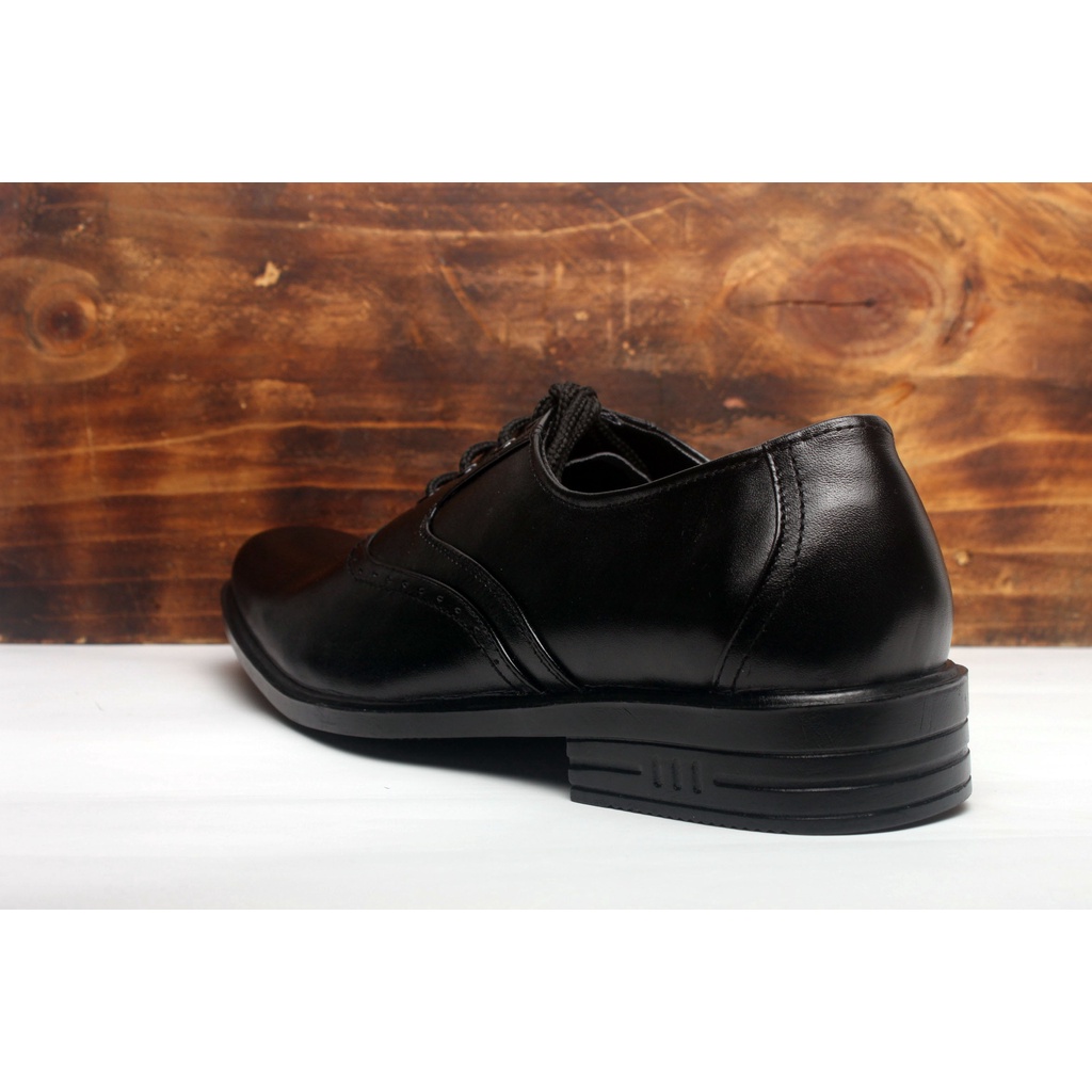 Sepatu Pantofel Pria Kulit Asli Rasheda K 01 Formal Shoes  Big Size