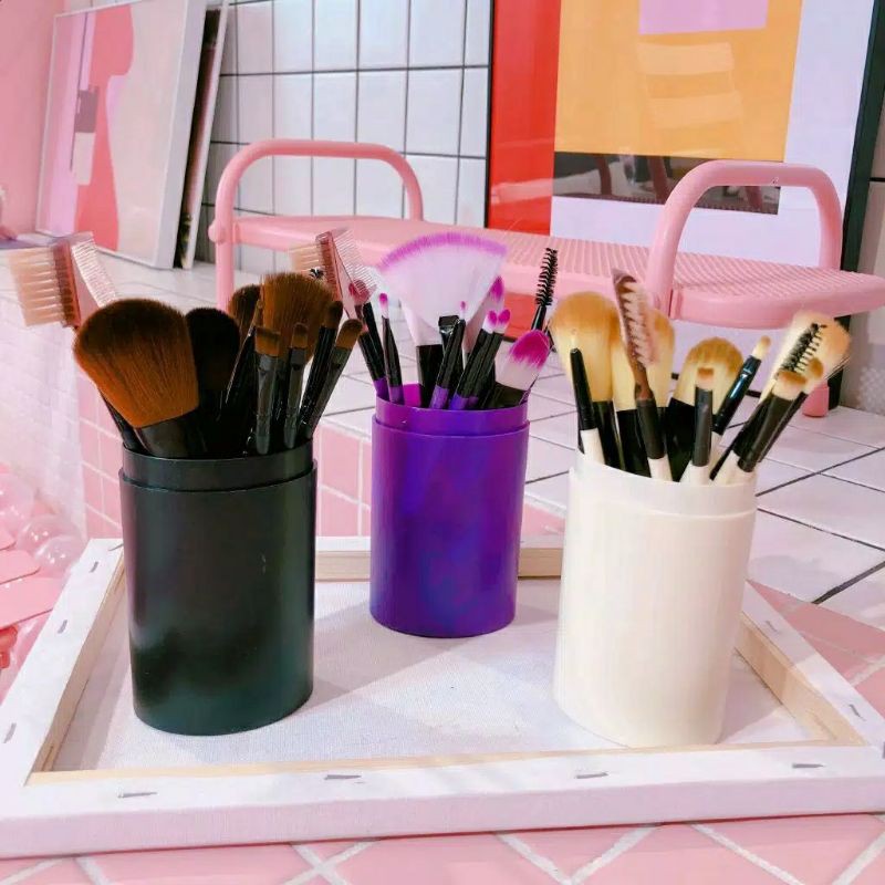 Brush makeup 12 in 1