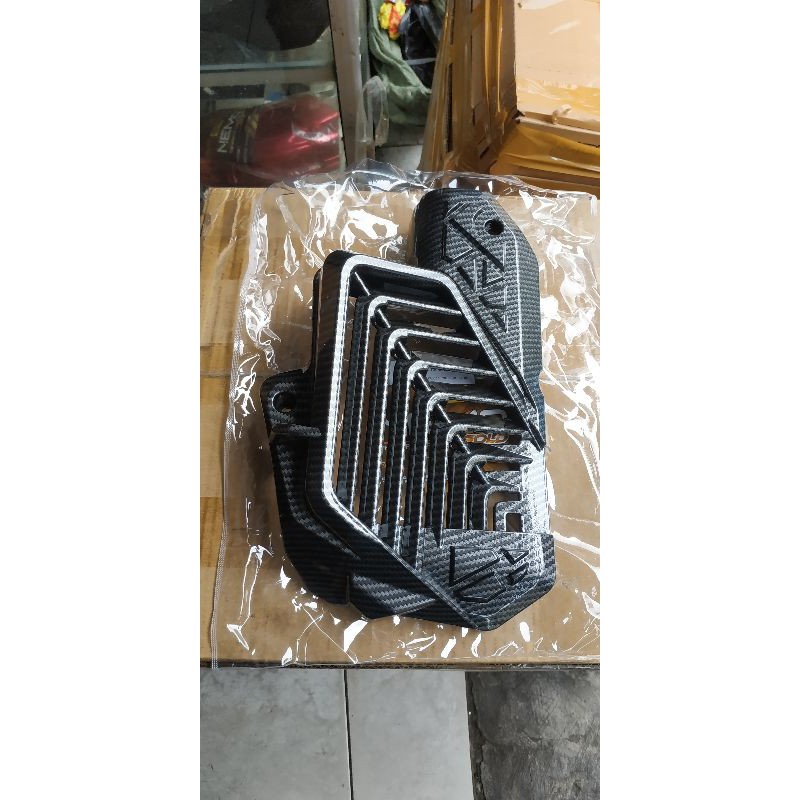 tutup radiator pcx 160 carbon tutup radiator Vario 160 carbon