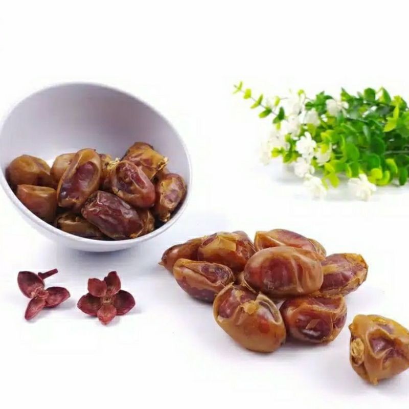 

Kurma Khalas 250gram-1kg / Kurma Khalas Alsaad