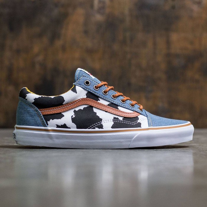 Vans oldskool x toy story woody / unisex size