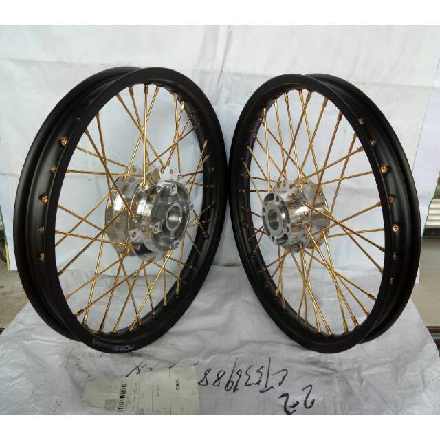 Sepaket Velg Tromol set Jari Jari Jupiter Z MX old Mx New Karisma Supra Revo Blade Vega F1ZR Dll