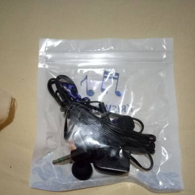 Earphone singapore airlines