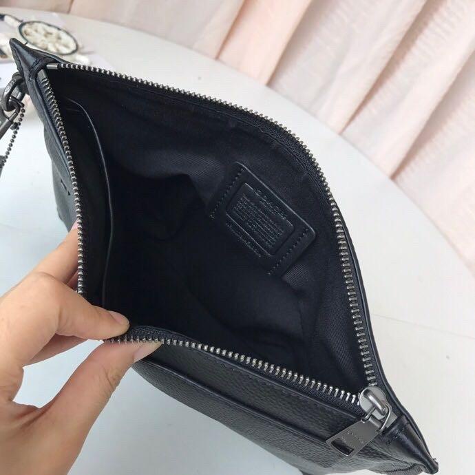 [ORIGINAL] COACH Pouch Men Imblack / Pouch Pria Coach Original