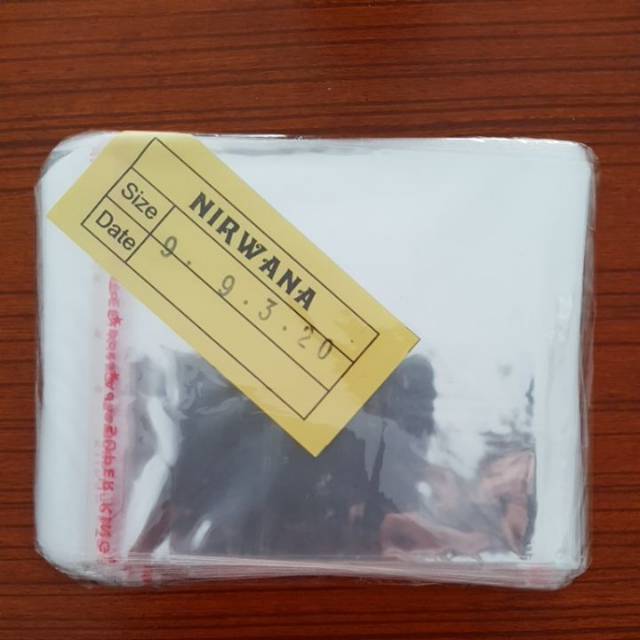 

Plastik OPP Lem 09×09 cm