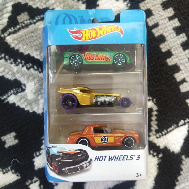 Hot Wheels 3 Pack 4