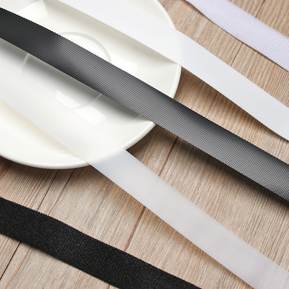 Stiker Tipis Warna Hitam / Putih Ukuran 6 / 8 / 20mm untuk Aksesoris Pakaian DIY