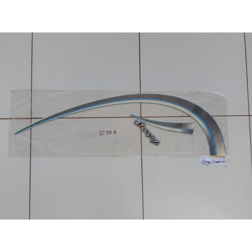 Aksesoris Striping Sticker Scoopy Karbu 2010 2011 2012 Biru Lis Putih