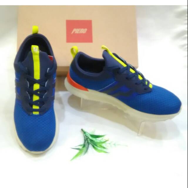 Sepatu Cowok Piero Teraflex Warna Navy