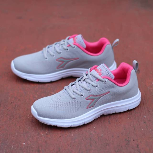 SALE DIADORA WOMEN Incisa Grey Pink 37 ORIGINAL
