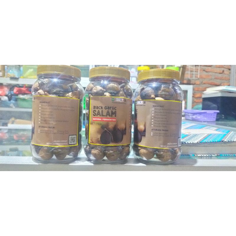 

blakc gerlic bawang lanang