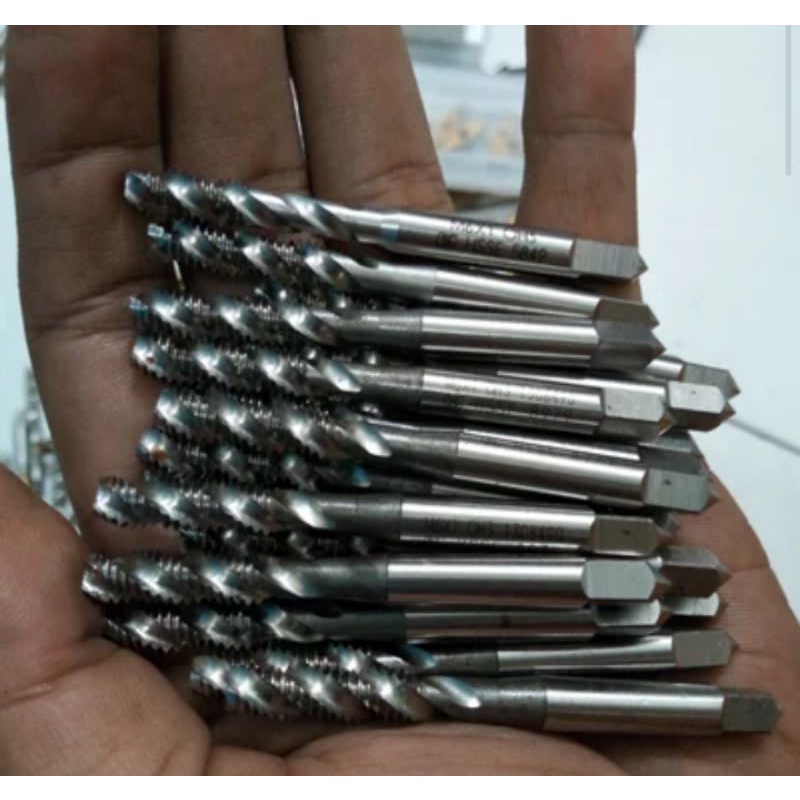 tap spiral. tap mesun. tap ulir. m6x1.0 OSG
