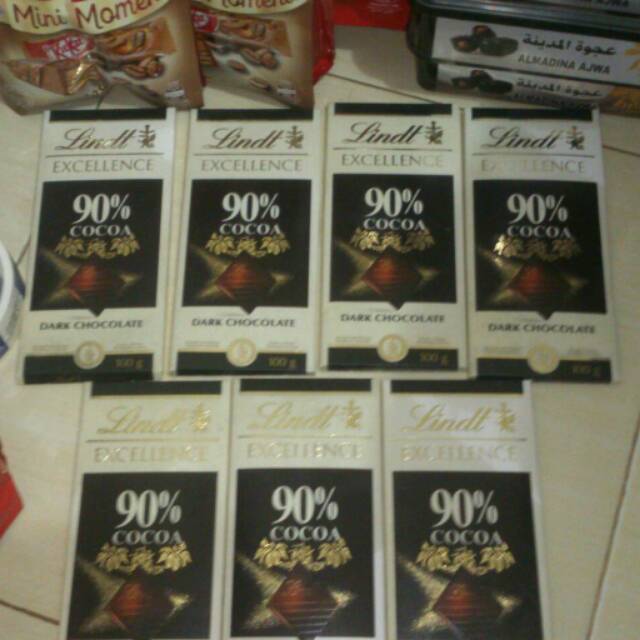 

Promo juni Ready stock Lindt dark chocolate Arabia 90%