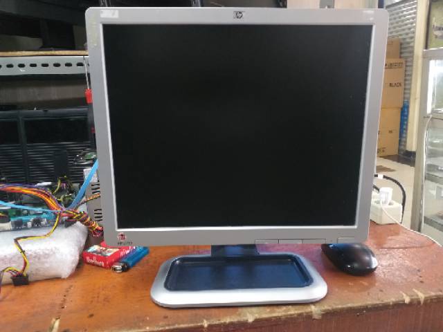 Monitor LCD 17 inci Kotak merk Hp.dell.samsung.acer.LG.Lenovo