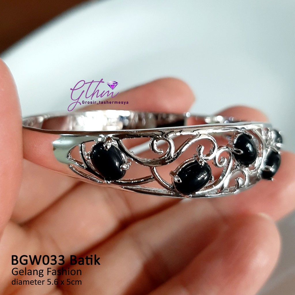 gelang tangan mewah etnik batu ruby , jamrud, hitam opal lapis emas 18k titanium xuping gthm mewah