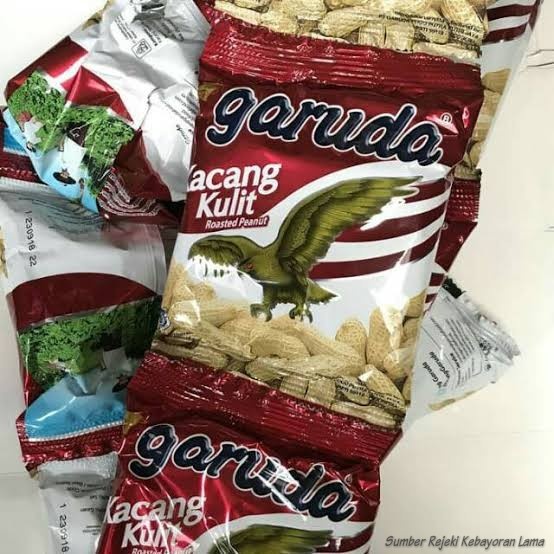 

Kacang Kulit Garuda 16gr snack makanan ringan cemilan harga termurah
