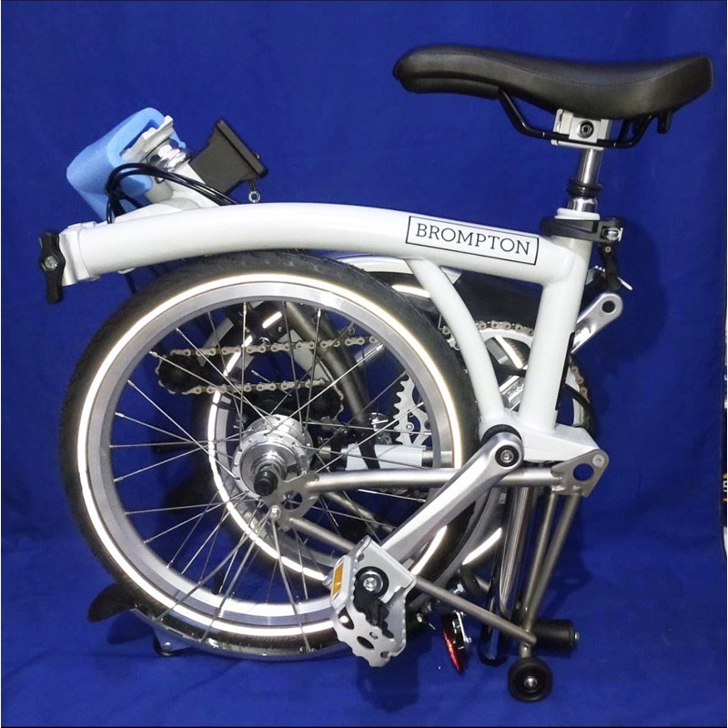 papyrus white brompton