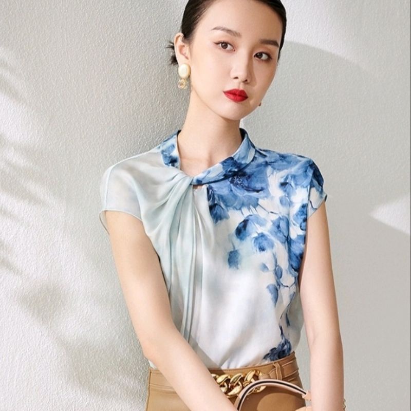 Baru Murah CHRISTINE Twist Neck Top Blouse Lengan Pendek - Blus Bahan Silk Satin Import Motif Bunga 