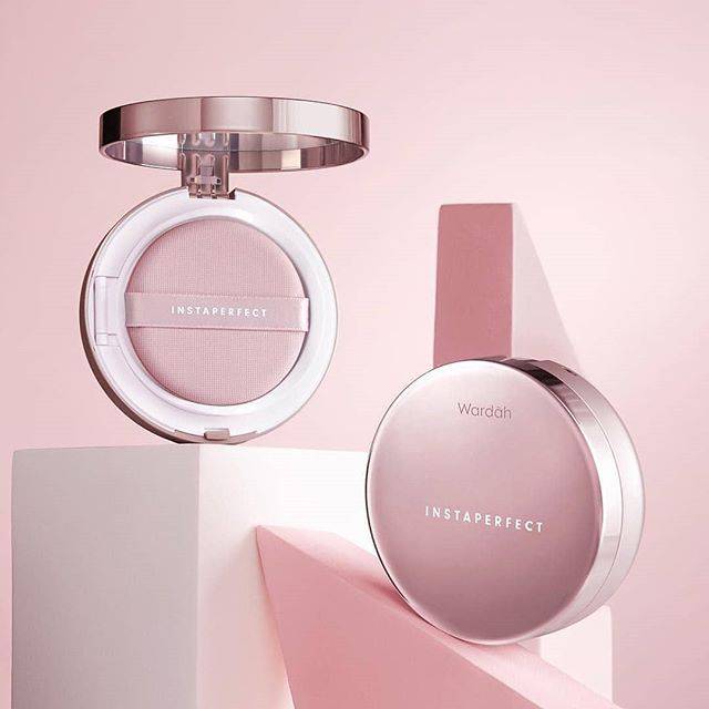 Wardah cushion insta perfect bb cushion