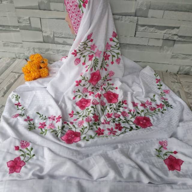 Bismillah mukena semi sutra hrg 150k