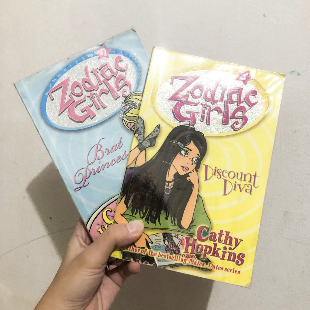 ZODIAC GIRLS TEEN NOVEL BY CATHY HOPKINS [PRELOVED/ORIGINAL]