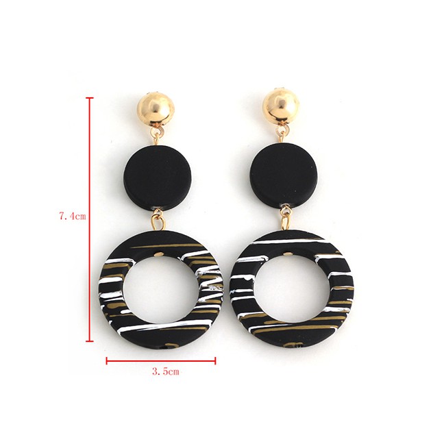 LRC Anting Tusuk Fashion Black Acrylic Circle Earrings F40684