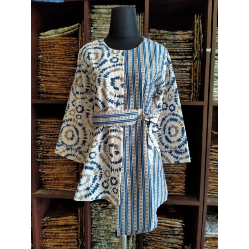 Atasan Batik Wanita Kerja Dolby Dolbi Dobby Doby Modern dan Terbaru 2020-Shibori biru