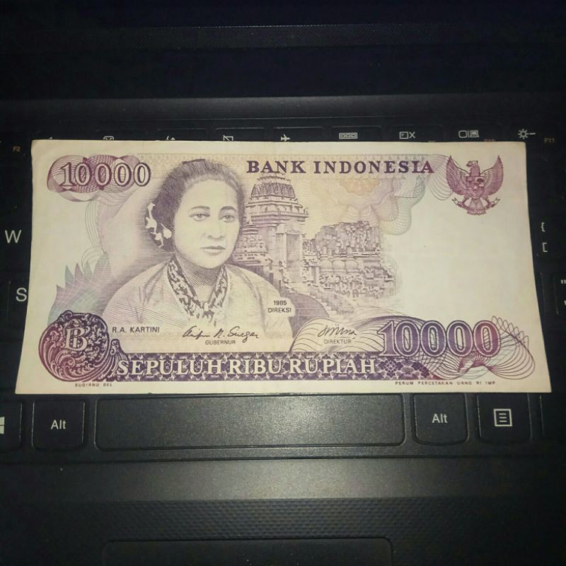 uang kuno 10000 kartini gress/unc