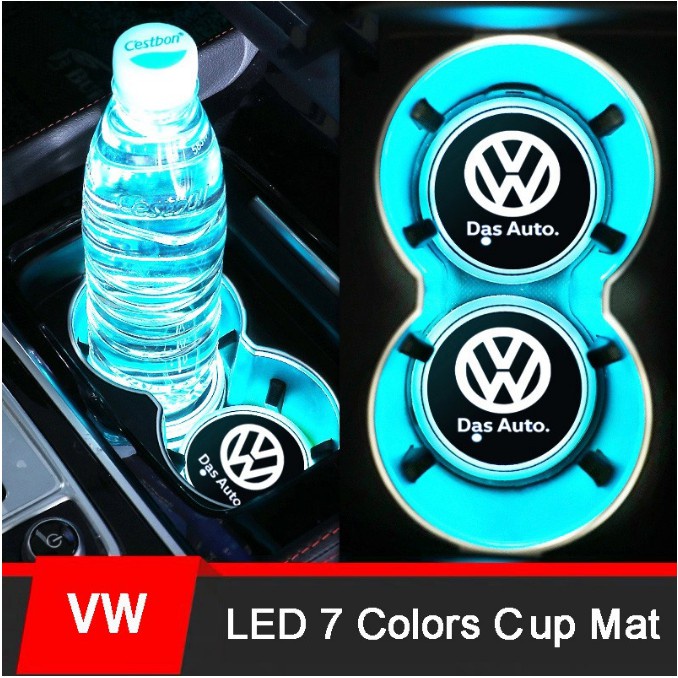 1 / 2pcs Tatakan Gelas Dengan Lampu LED Cas USB Untuk Mobil Volkswagen