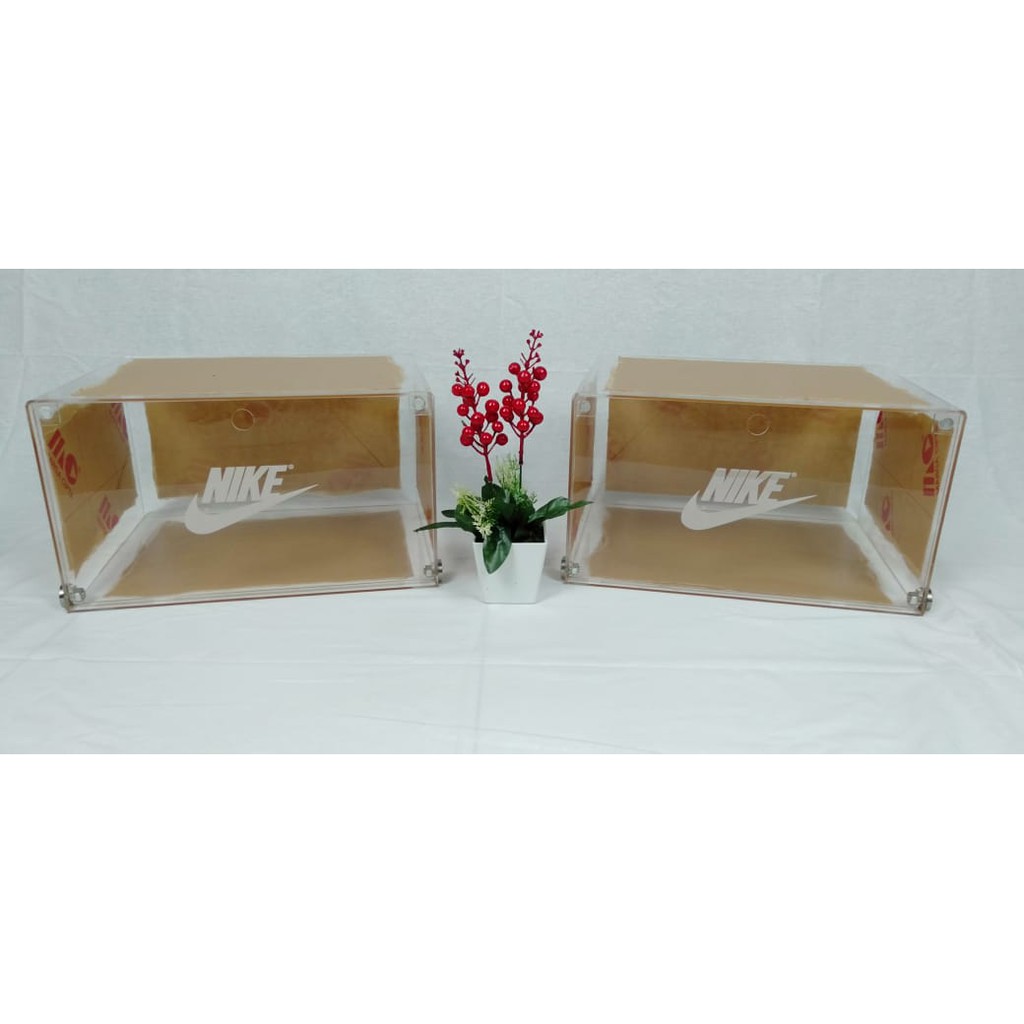 Box Acrilik Display Sepatu Logo Sepatu Nike