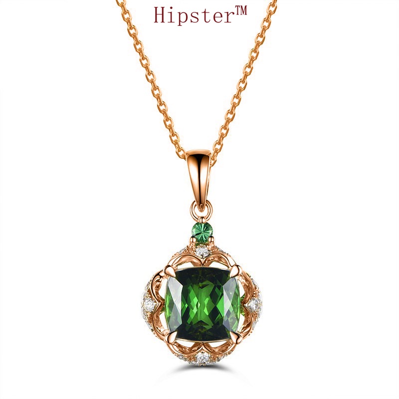 Vintage Luxury Fashion Natural Emerald 18K Rose Gold Pendant Necklace