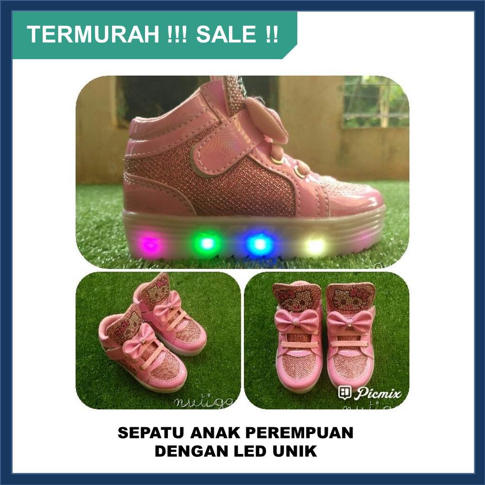 Dijual Murah Girl Shoes Sepatu Anak Perempuan Nyala Lampu Led Kelap Kelip Sepatu Hellokitty HelloK