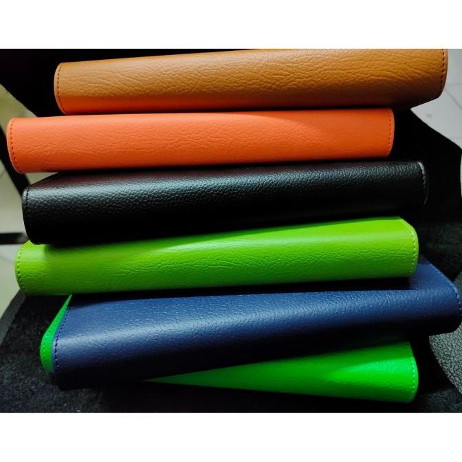 

ORDER-KIRIM Binder A5 Standar Motip Kulit Jeruk