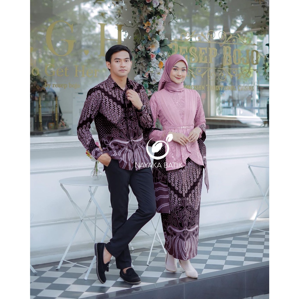 NAYAKA BATIK - BAJU COUPLE BATIK TIFFANY - KEBAYA MODERN REMAJA KEKINIAN - KEBAYA LAMARAN - BATIK COUPLE TULLE LENGAN PANJANG - SET KEBAYA KONDANGAN AVEENA