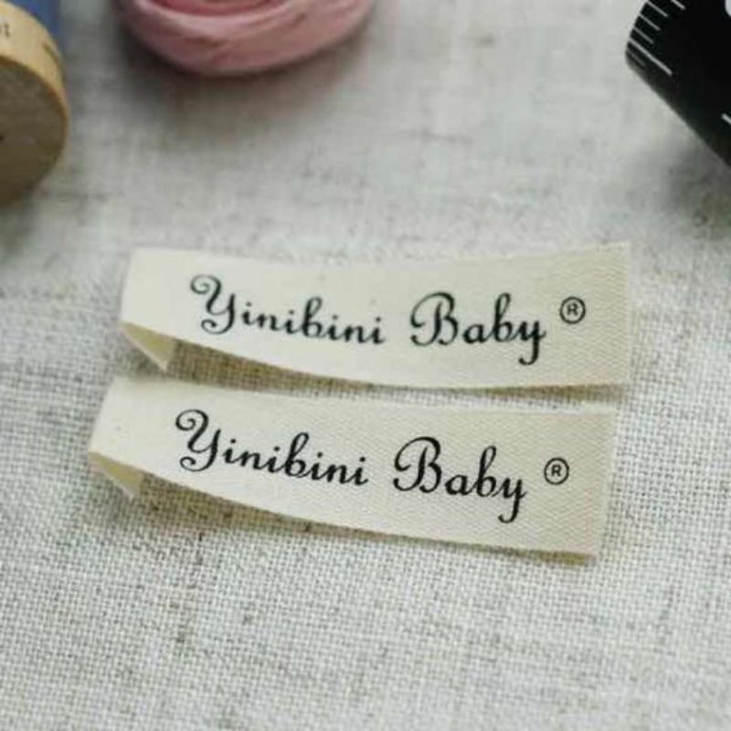 

Label Baju / Label Hijab / Label Woven Damask Subtitute