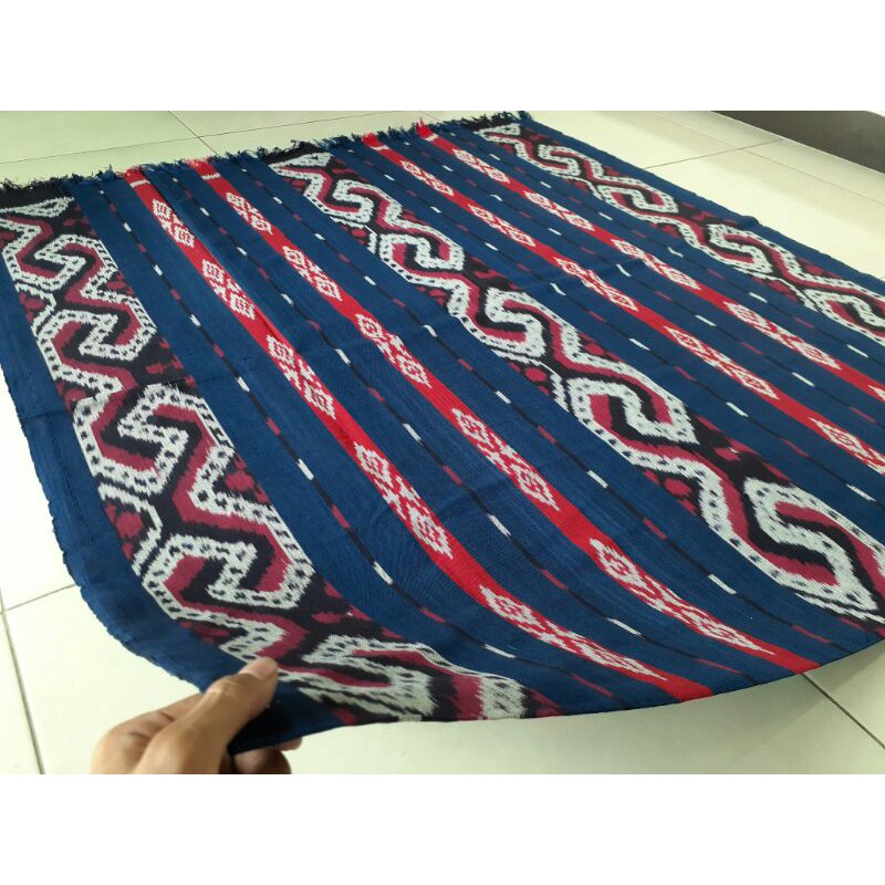 kain tenun blanket toraja biru