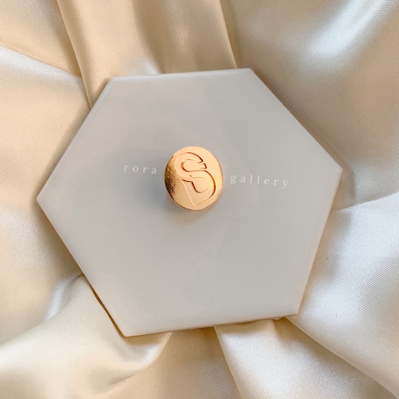 Rora PART 1 NEW BROOCH | BROS BUTTONSCARVES | Rora Gallery-L rosegold
