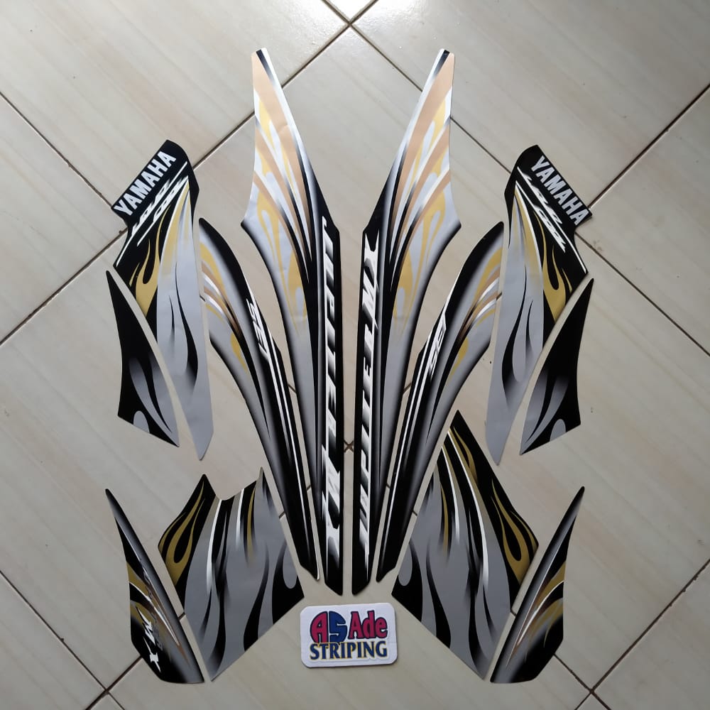 Stiker Striping Lis Body Motor Yamaha Jupiter Mx 135 2009 Hitam-Silver