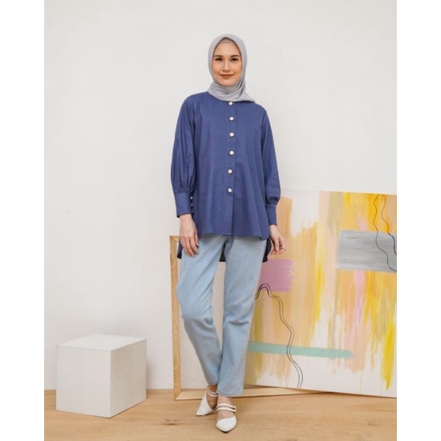 Chintya Blouse Denim size M by Geulis.id